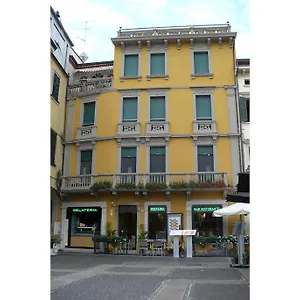 All'orologio Appartement