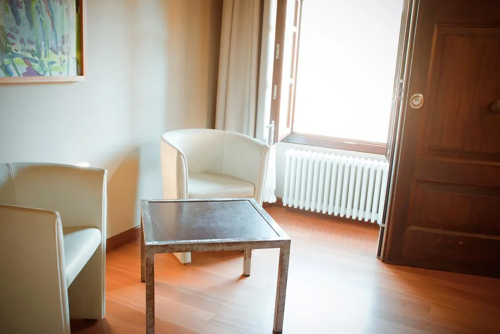 Casa Girardi Appartement Peschiera del Garda 0*,  Italië